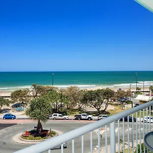 Aparthotel Capeview Apartments - Spectacular Ocean Views, Caloundra